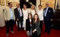 ΟΙ ΠΑΝΘΕΟΙ: Μια παραμελημένη πύλη